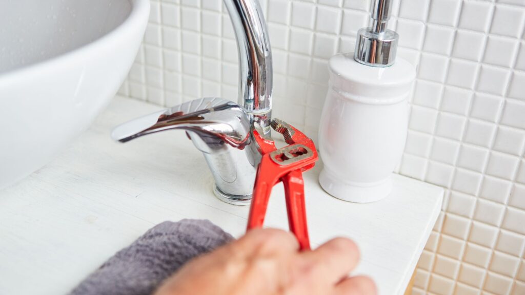 Kosten der Sanitärinstallation in Aachen – Oecher Klempner - Klempnerarbeiten - Sanitärinstallation - Rohrreinigung - Transparente Preise & Beratung